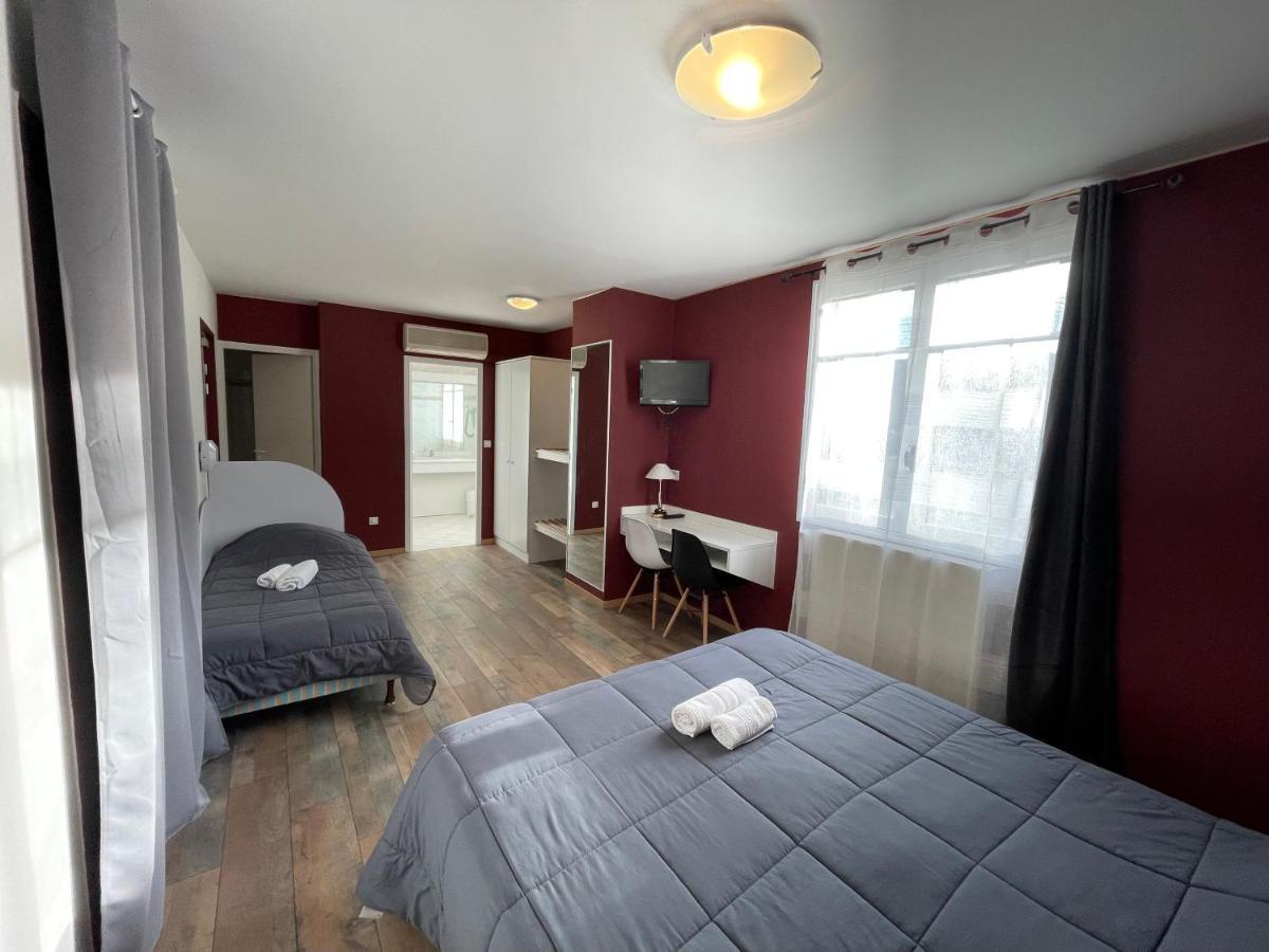 Hotel Les Chenes Sisteron Exterior photo